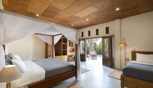 Luxury Triple Room