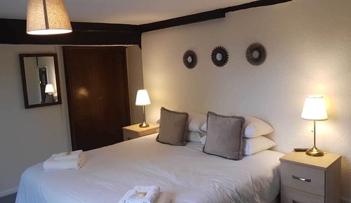 Standard Double Room (Room 4)
