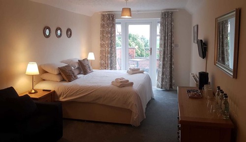 Family Room (Room 8)