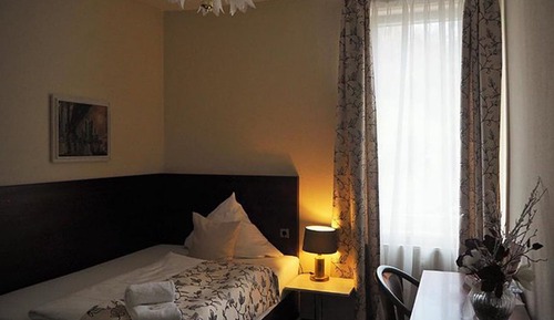 Basic Single Room