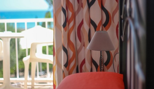 Basic Double or Twin Room, Sea View