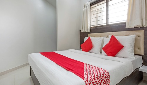 Suite, 1 Queen Bed