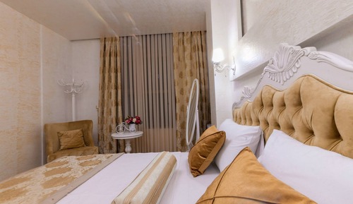 Royal Suite