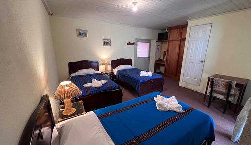 Triple Room, 3 Twin Beds, Private Bathroom