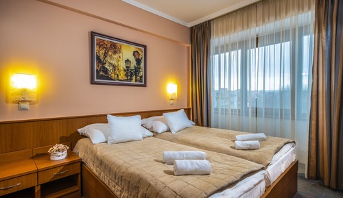 Junior Apartment, Multiple Beds, Park View