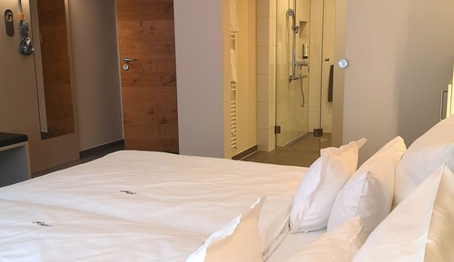 Doppelzimmer Deluxe mit Terrasse
