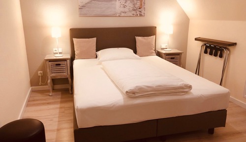 Economy Single Room