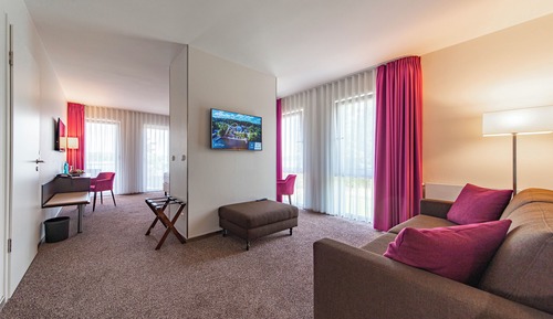 Junior Suite, Balcony, Lake View