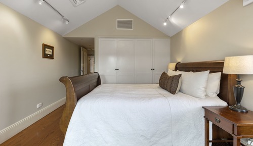 Lachlan Suite