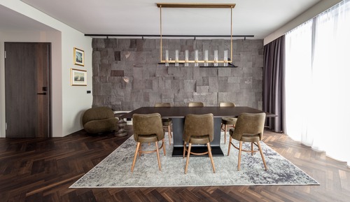 Suite, Balcony