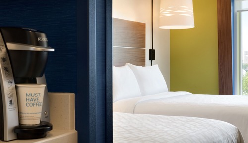 Standard Room, 2 Queen Beds, Accessible (Mobility, Roll-In Shower)