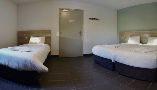 Comfort Triple Room