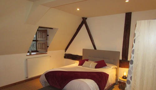 Double Room (2)
