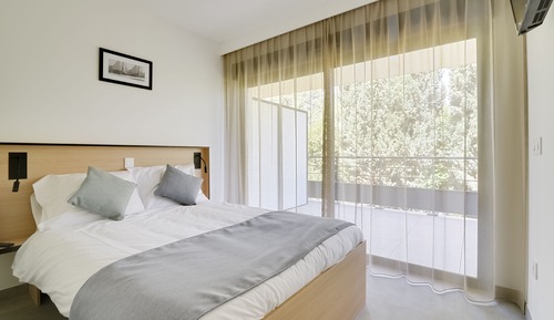 Family Apartment, Multiple Beds, Non Smoking