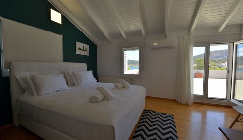Luxury Villa, 4 Bedrooms, Sea View