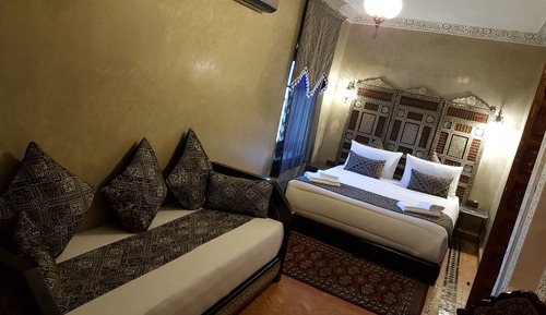 Deluxe Triple Room, Multiple Beds, Non Smoking