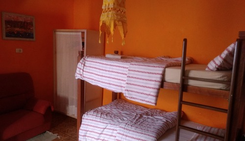 Shared Dormitory, Shared Bathroom (4 Bunk Beds)