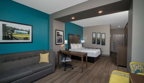 Deluxe Room, 1 King Bed with Sofa bed, Non Smoking