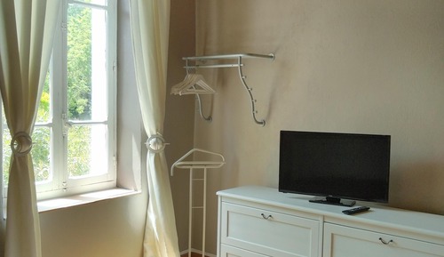 Double Room, Ensuite, Courtyard View (Dame Carcas)