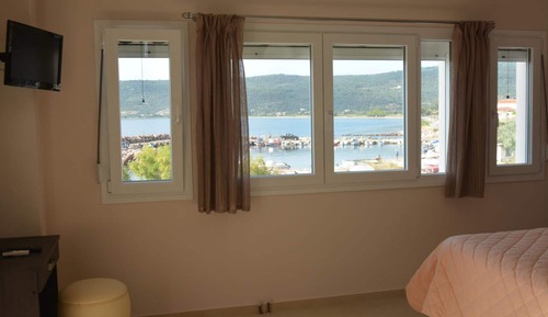 Deluxe Apartment, 3 Bedrooms, Sea View