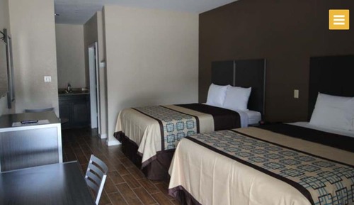 Double Room, 2 Queen Beds, Non Smoking