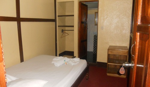 Economy Double Room, Private Bathroom