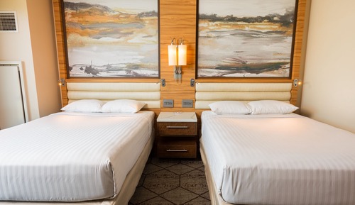 Deluxe Room, 2 Queen Beds (21 or older only)