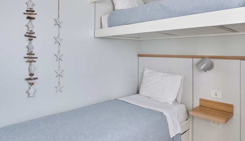 Deluxe Duplex (Almarena)