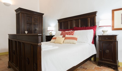 Suite (5)