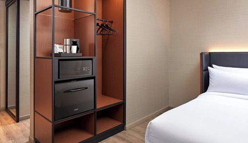 Room, 2 Queen Beds