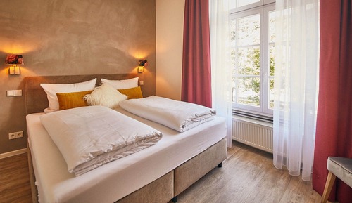 Economy Double Room, Private Bathroom