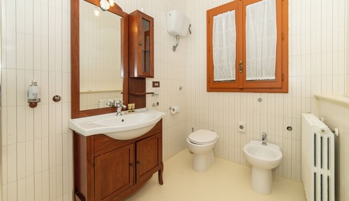 Superior Double Room, Ensuite, Garden View
