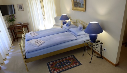 Comfort Twin Room