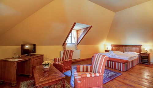 Comfort Triple Room