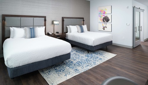 Room, 2 Queen Beds, Accessible, Refrigerator & Microwave (Hearing)