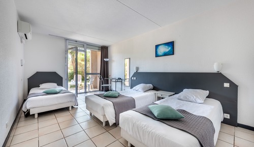 Triple Room, Pool View