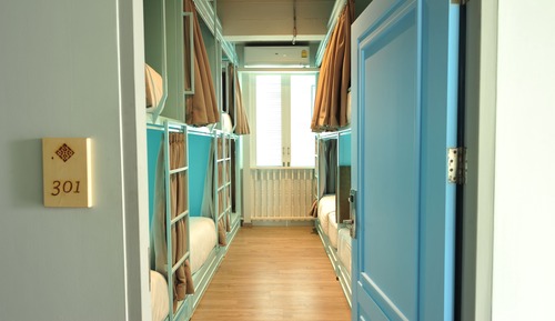 Private 10 Beds in Mixed Dormitory Room