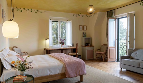 Superior Double or Twin Room, Hill View (Large)