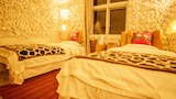 Signature Twin Room