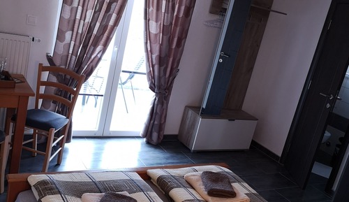 Standard Double Room, 1 Queen Bed