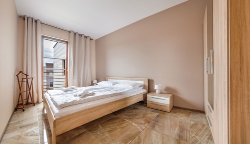 Apartment (A17)