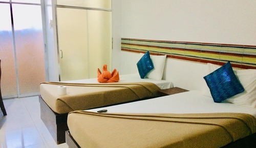 Deluxe Room, 2 Twin Beds