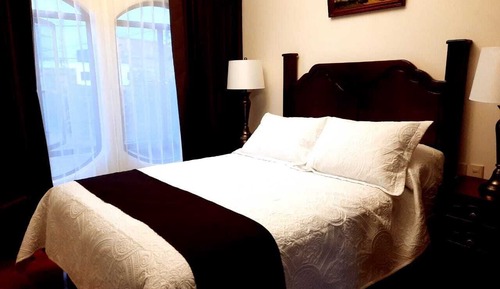 Standard Room, 1 Queen Bed (Patrice)