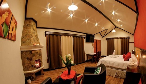 Premium Cabin, Hot Tub, Mountain View