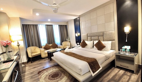 Deluxe Room, City View