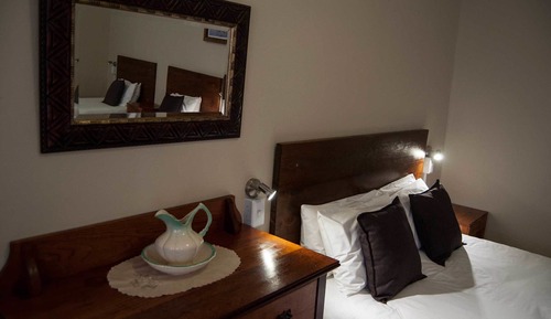 Deluxe Family Suite