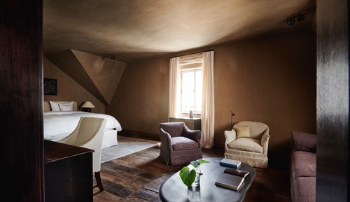 Premier Suite (Historic Chancellery)