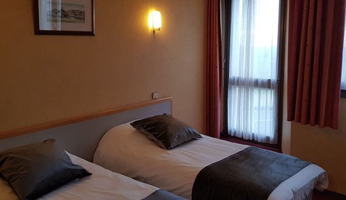 Standard Twin Room, Ensuite