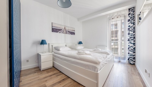 Apartment (42)