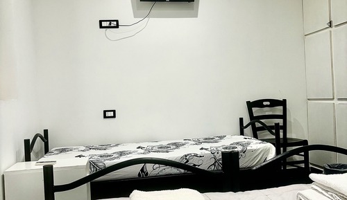 Basic Triple Room